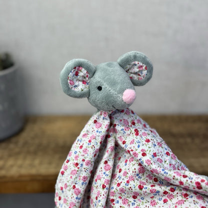 JoJo Maman Bebe Grey Mouse Comforter - Pink/Grey Mouse Comfort Tag Blanket NWOT 