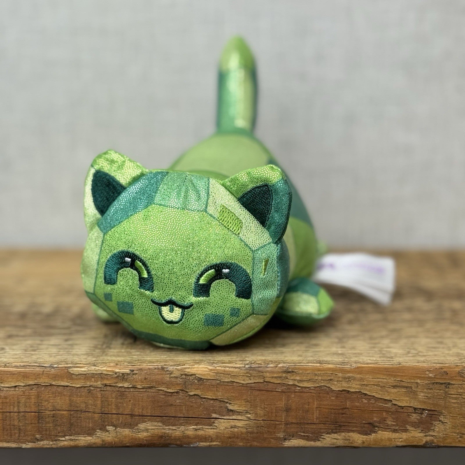 Aphmau MeeMeows - Emerald Cat Plush Green Sparkly Sea Cat Collectible 5"
