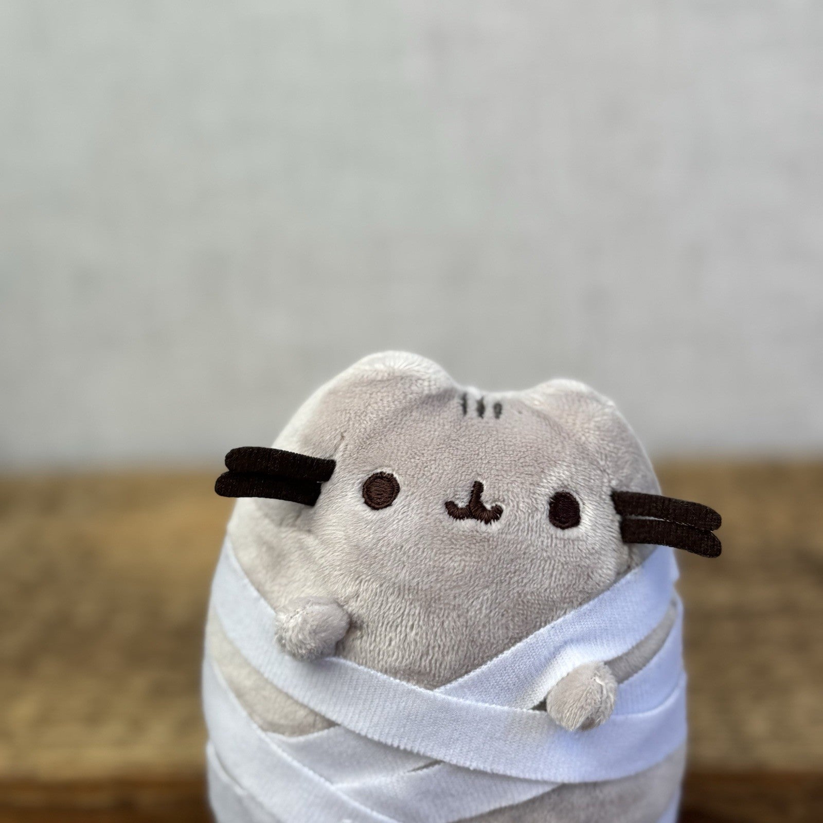 Gund Pusheen Cat - Halloween Mummy Toilet Paper Cat 2018 5"