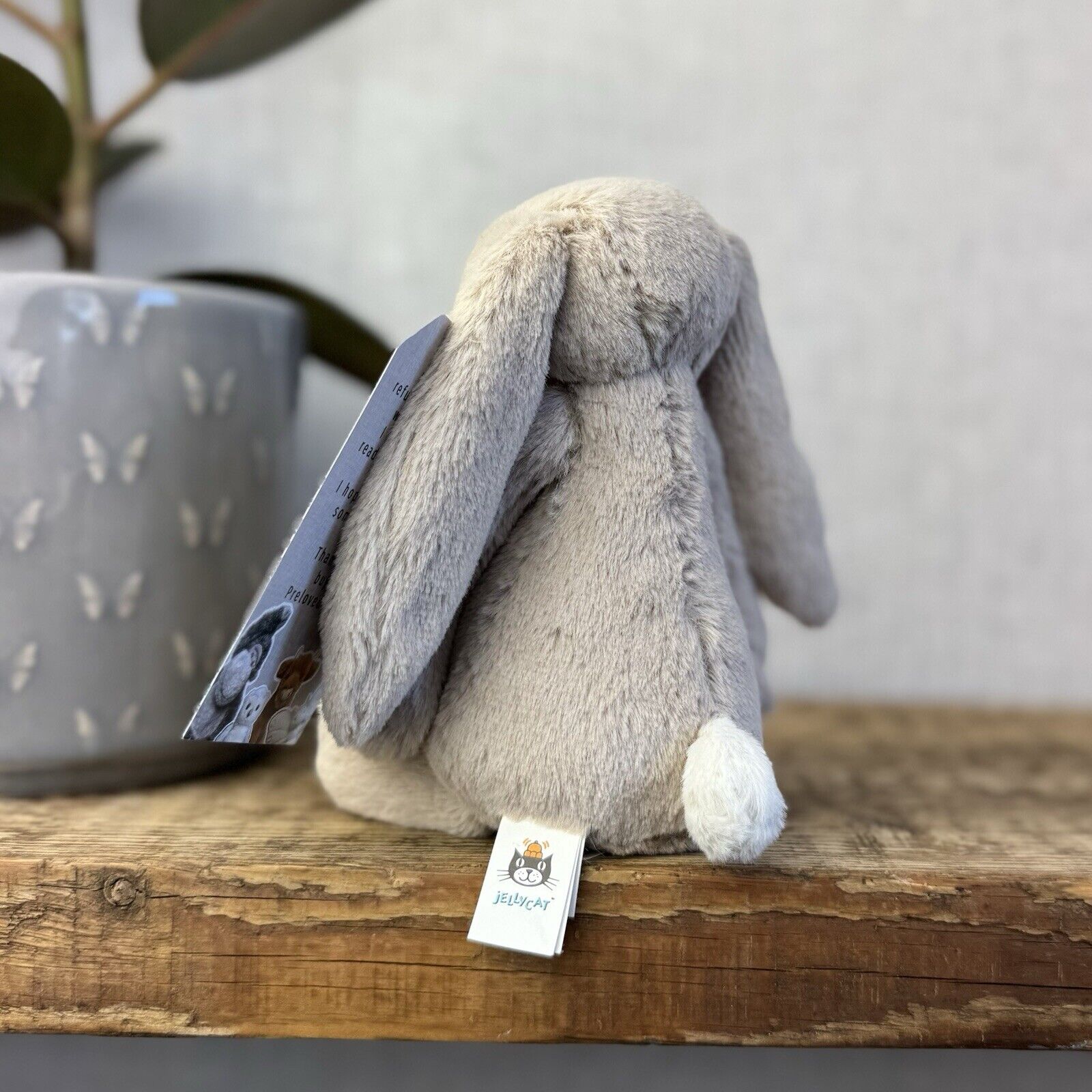 Jellycat Small Bashful Beige Bunny - Light Brown Bunny Old Version Paper Tag 8"