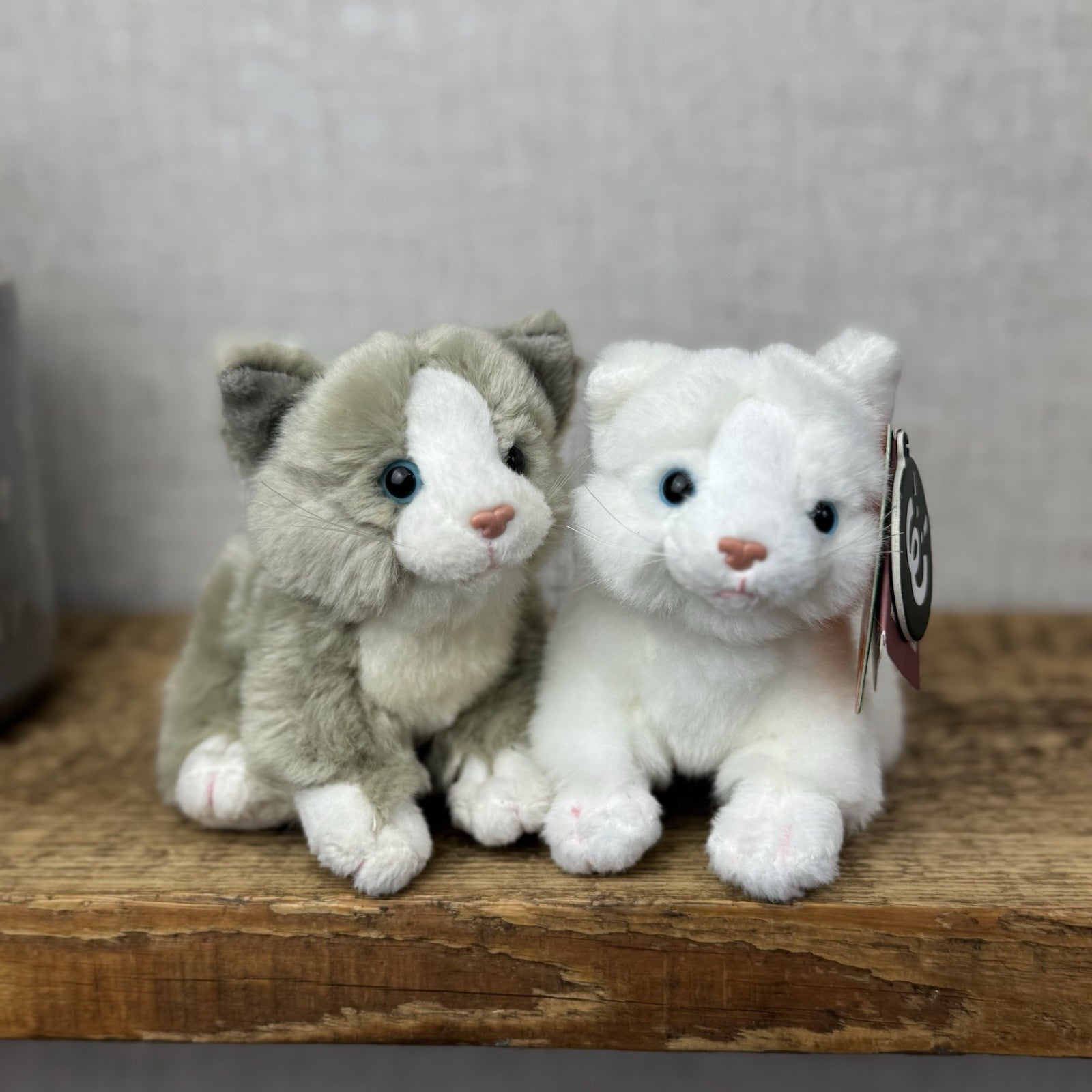Living Nature Soft Toy Kitten Pair - Mini Grey Kitten & White Kitten 5"