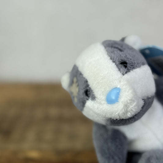 Blue Nose Friends Bracken Badger #25 - Small Grey/White Badger Soft Toy Beanie 