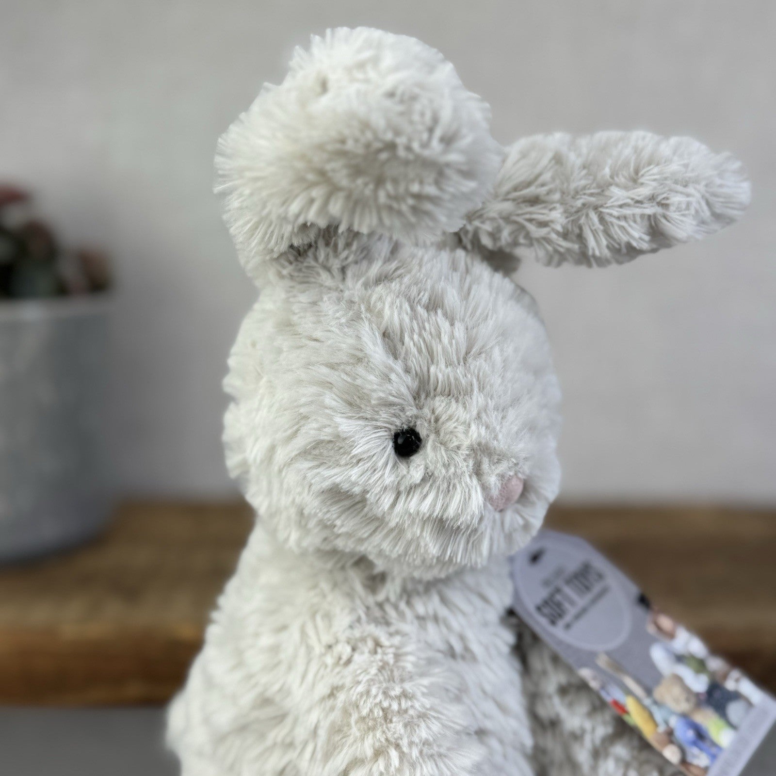 Jellycat Medium Fuddlewuddle Grey Bunny Rabbit - Texture Sitting Bunny 9” Rare