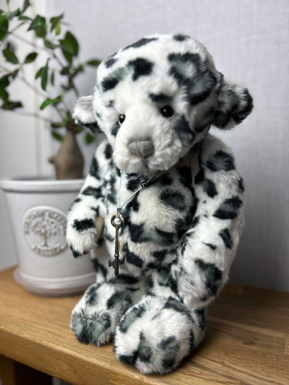 Charlie Bear Akhuti - Leopard Print Jointed Bear - Artist Bear - White & Grey 