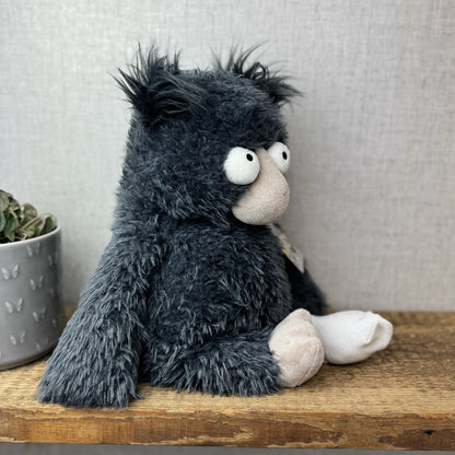 John Lewis Moz The Monster - Christmas Advert 2017 (Jellycat Collaboration) (#2)