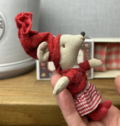 Maileg Christmas Little Sister Mouse 2011/2012 - Matchbox Mouse Collectible