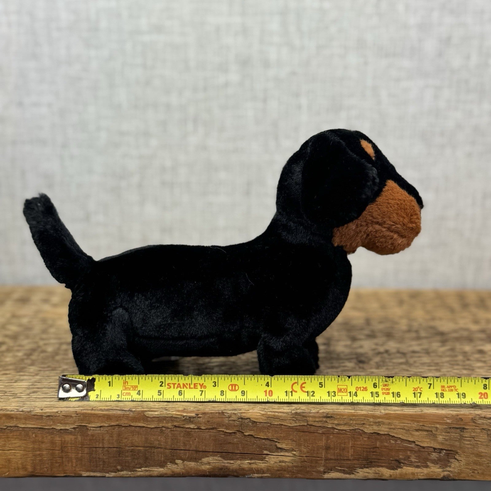 Jellycat Otto Sausage Dog - Brown/Black Sausage Dog Beanie Soft Toy Plush 8"