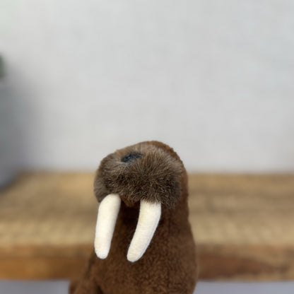 Russ Berrie Luv Pets - Wilcox Walrus Pocket Size Walrus Beanie Baby Mini Plush