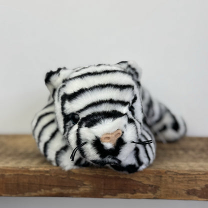 TY Beanie Buddies Blizzard- Beanie Laying White Tiger Soft Toy 2000s