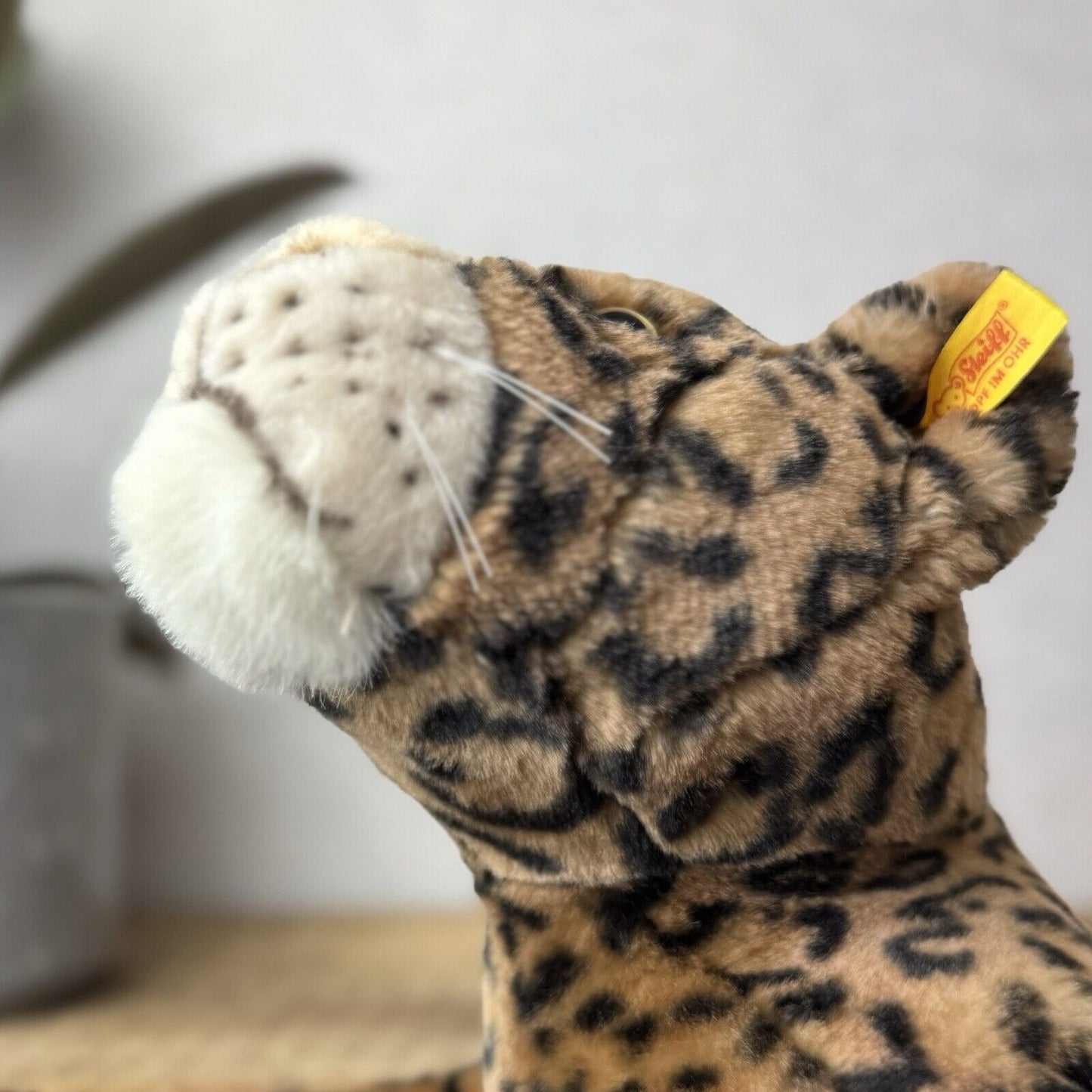 Steiff Laying Leopard With Ear Button - Large Leopard Collectible 17” - 064036