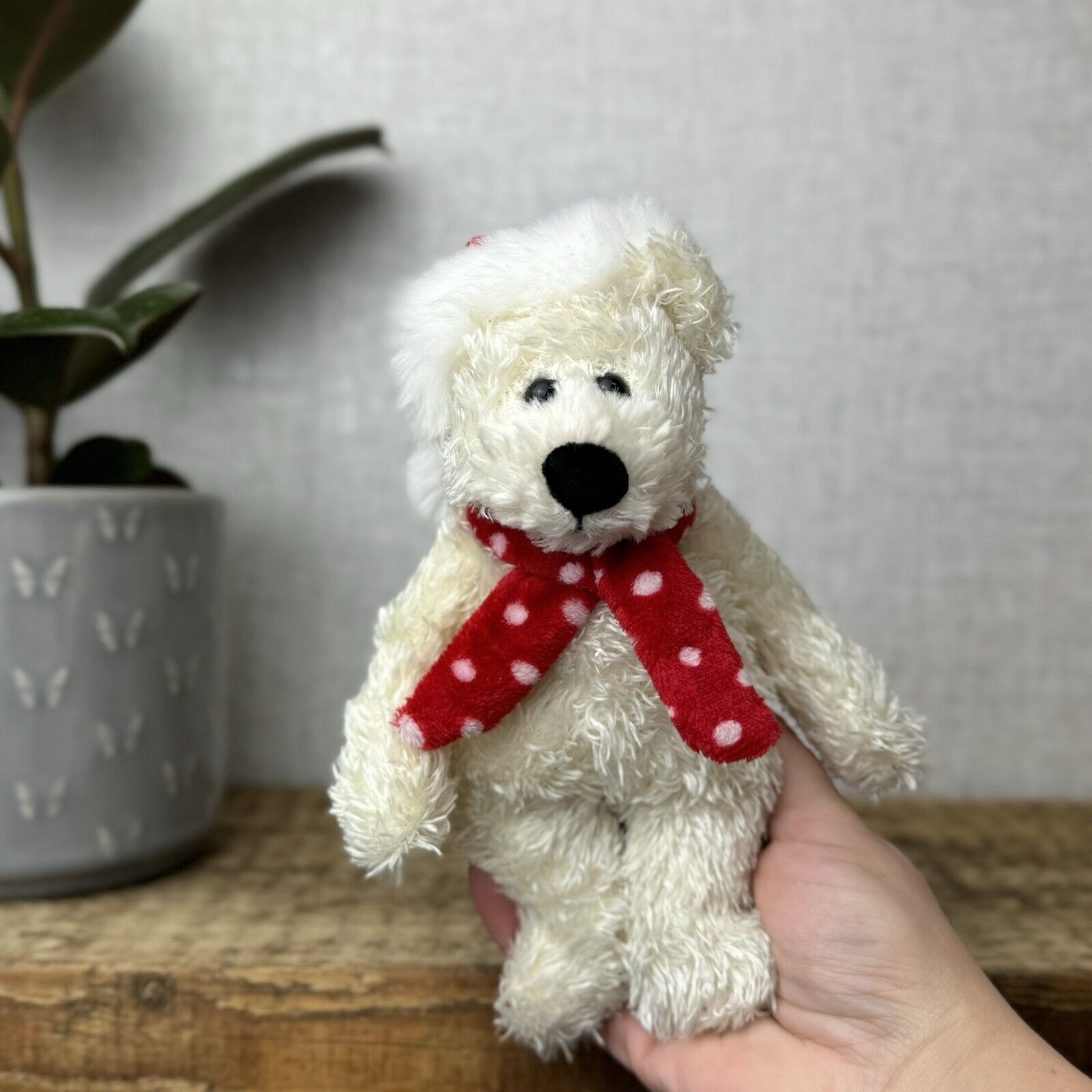 Jellycat Jingly Polar Bear Tot - White Polar Bear Tot In Christmas Hat/scarf 7”