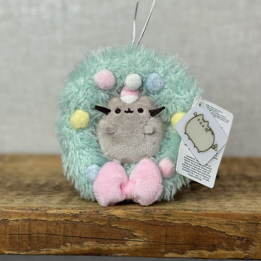 Gund Pusheen Cat - Christmas Wreath Ornament - Mini Pusheen Dangler 5"