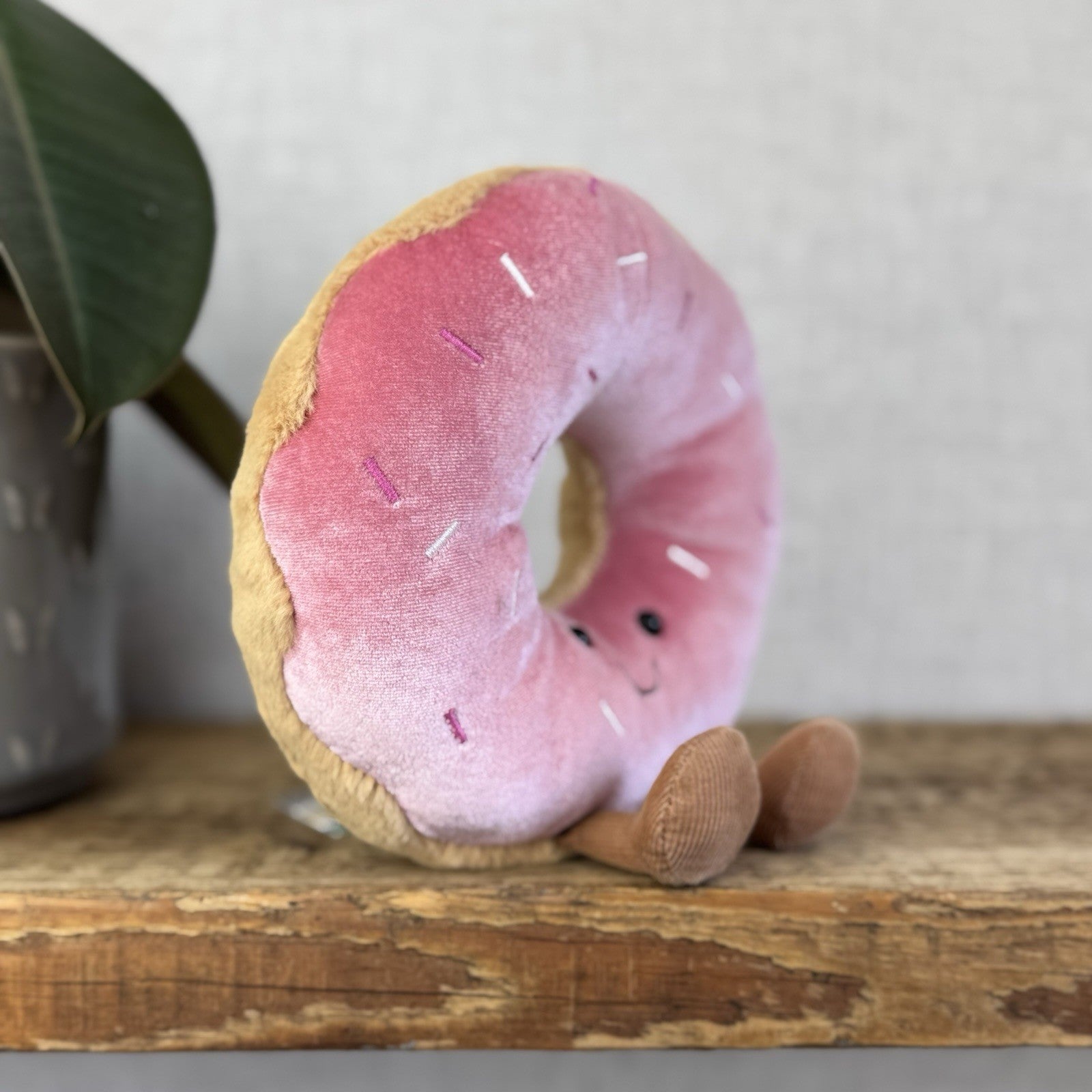 Jellycat Amuseable Doughnut Soft Toy Food Play Cute Collectible Beanie Plush 7"