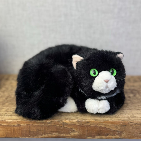Russ Berrie Cat Storm Small - Sleeping Black Cat Green Eyes Toy Vintage Beanie