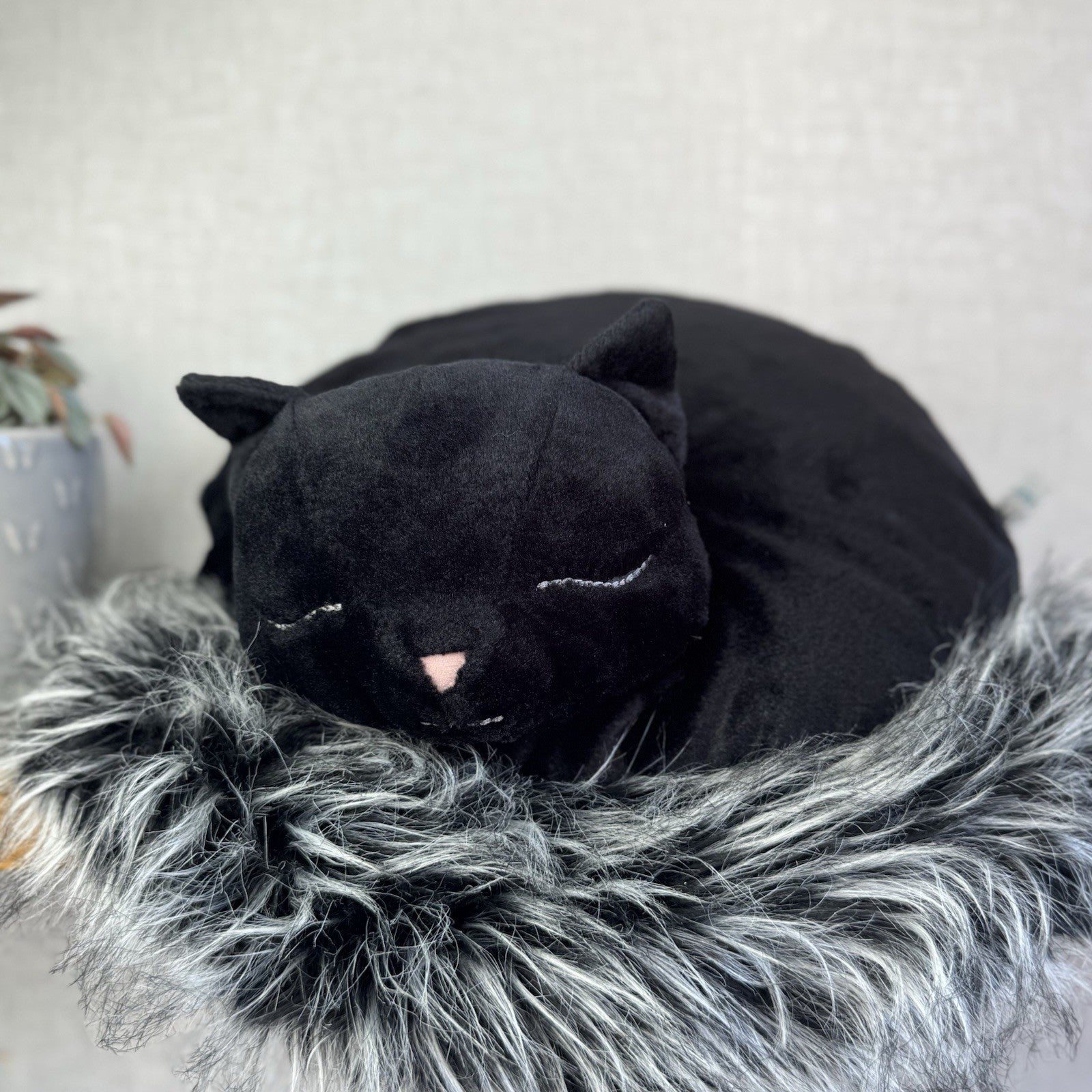 Jellycat Nestie Cat Soft Toy Plush NWOT - Black Cat Cushion Plush Rare 