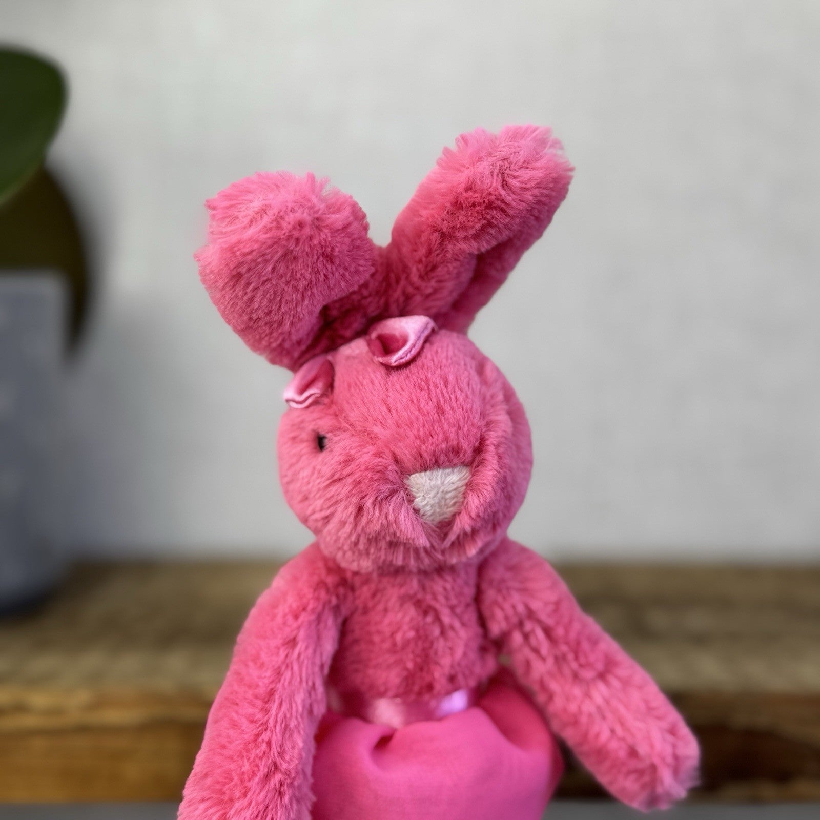 Jellycat Tutu Lulu Strawberry Bunny - Brightest Pink Rabbit In Tutu With Bow 10”