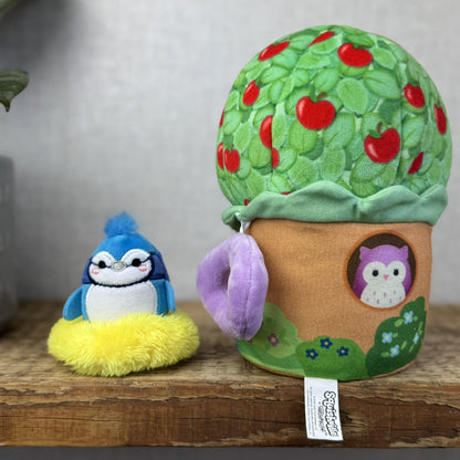 Squishmallow Squishville - Tiptop Treehouse Play Set - Babs The Bluejay 2” Tiny