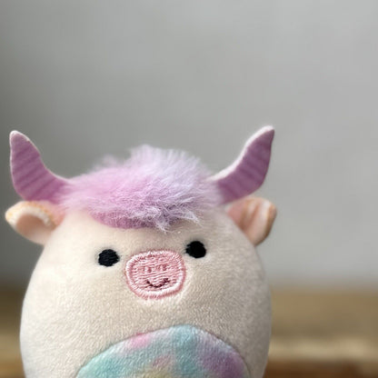 Squishmallow Squishville - Dagnus Highland Cow - Mini Pink Tie Dye Cow Plush 2" 