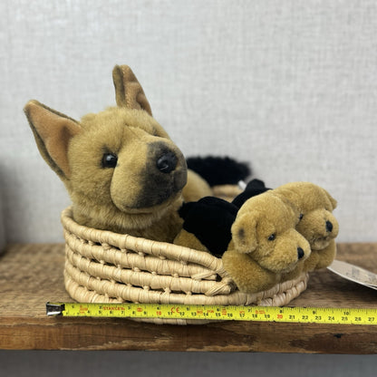 E&J Classics German Sheperd Mother & Puppy In Basket - New With Tags Rare