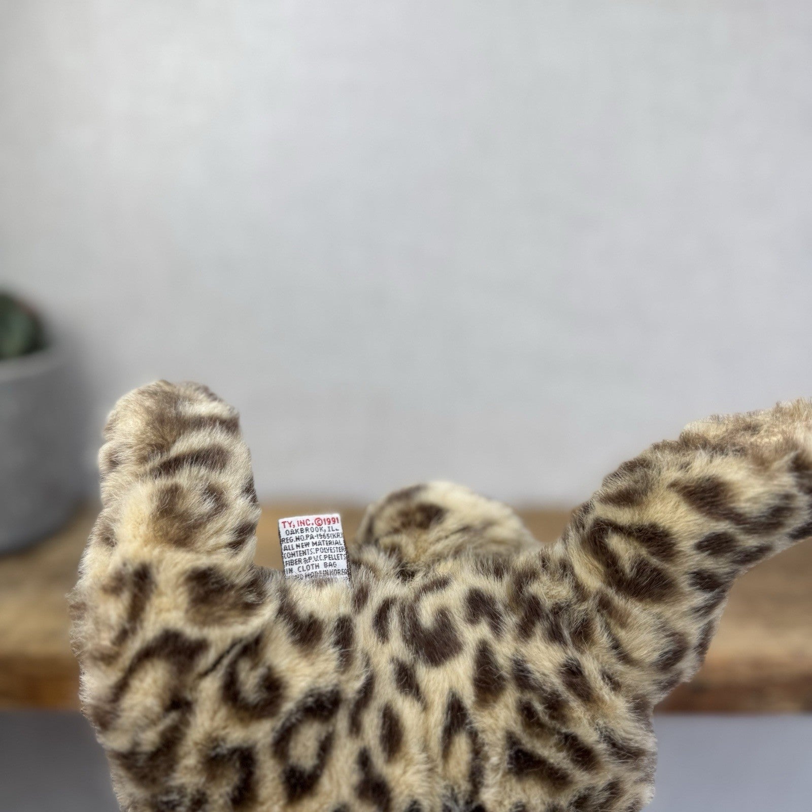 Ty 1991 Chi Chi Cheetah Leopard Plush Laying Down Vintage Floppy Cat 15”