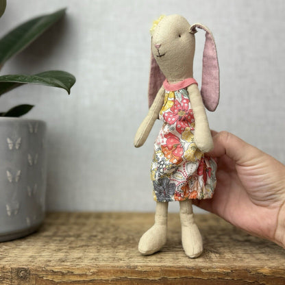 Maileg Mini Bunny Flora - Mini bunny Girl In Floral Dress Retired 2016