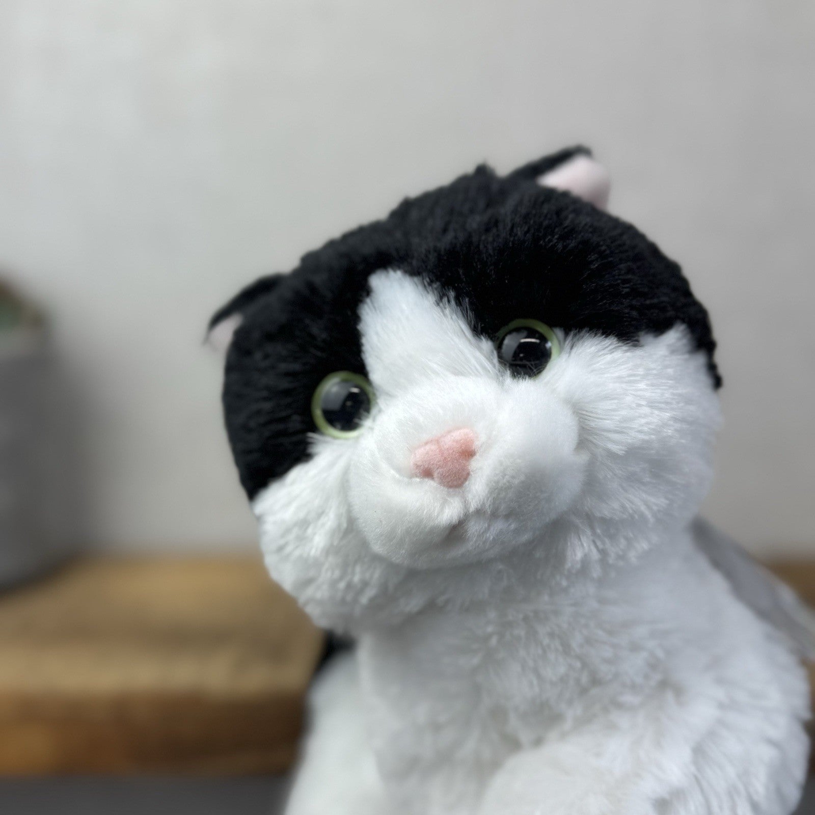 Aurora Flopsies Oreo Cat - Black/White Soft Beanie Floppy Cat Plush 12" 