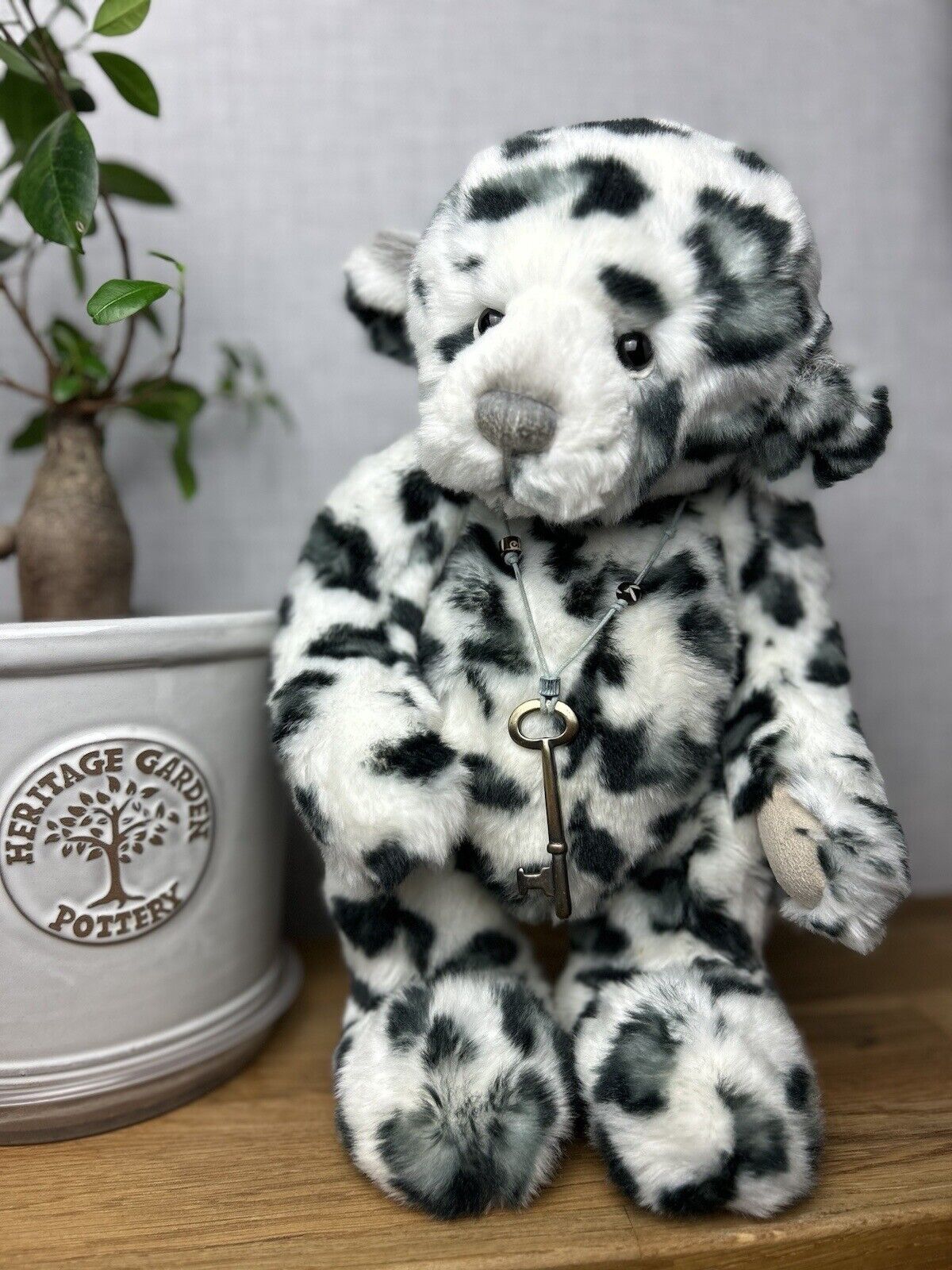 Charlie Bear Akhuti - Leopard Print Jointed Bear - Artist Bear - White & Grey 