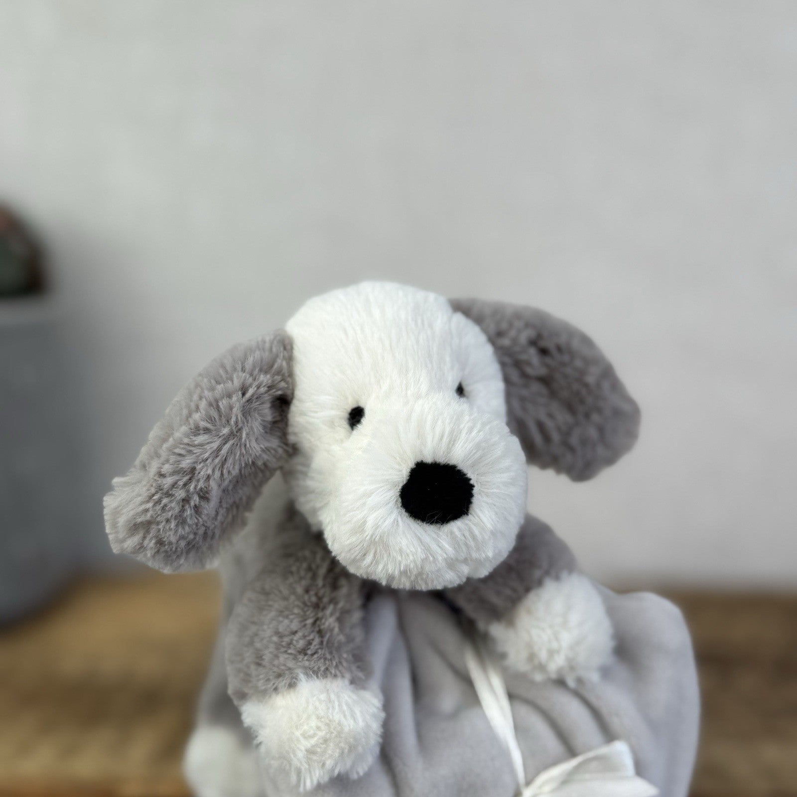 Jellycat Shooshu Puppy Soother Comfort Blanket Grey Retired Rare (Smudge Puppy)