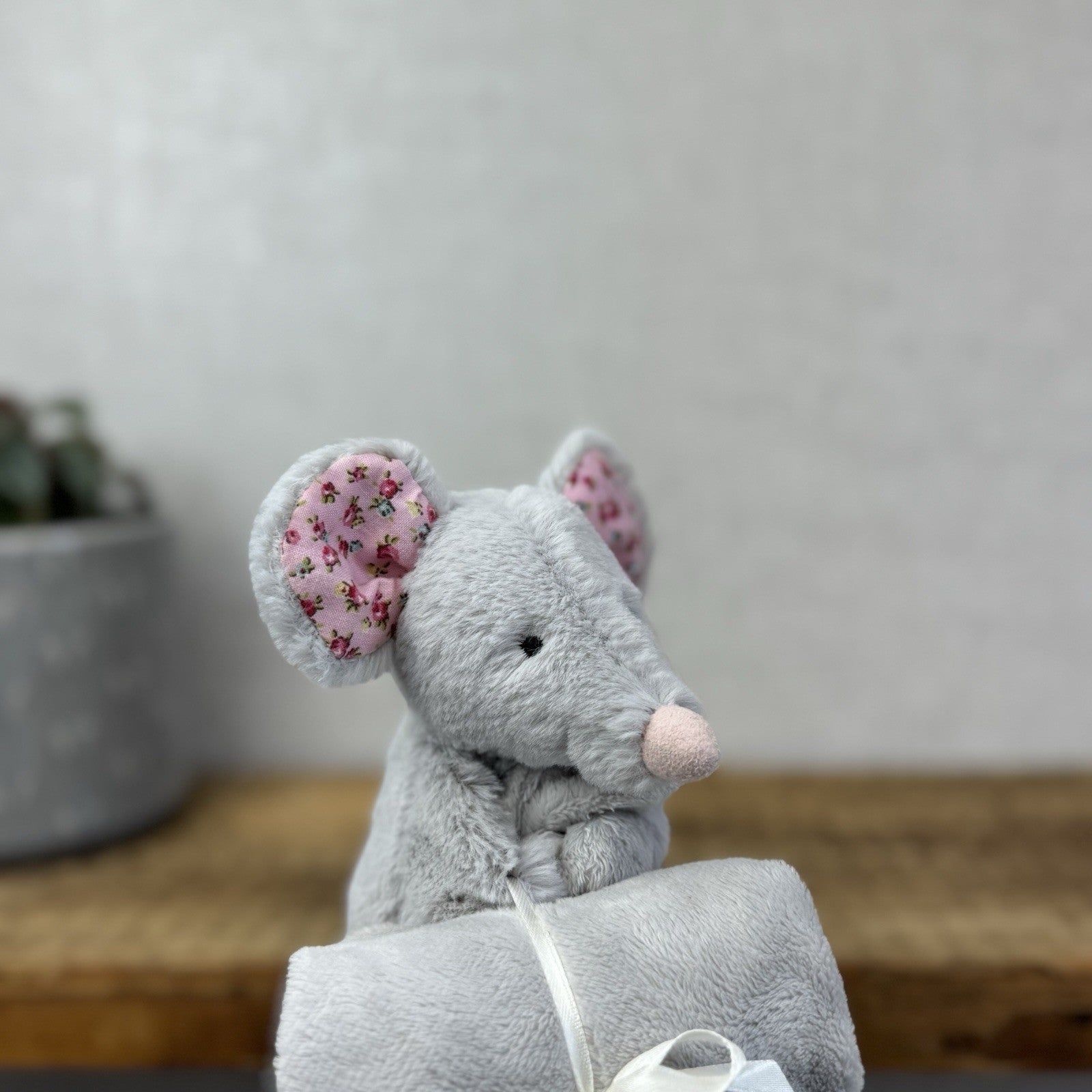 Jellycat Bashful Blossom Mouse Soother - Grey Mouse Comfort Blanket Pink Ears