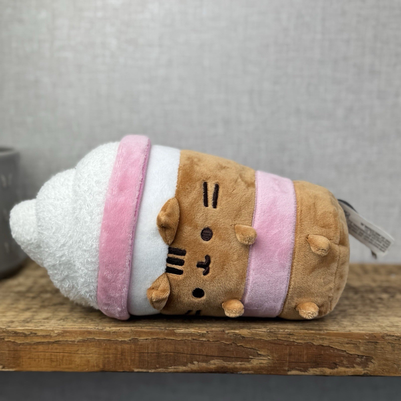 Gund Pusheen Cat - Pusheen Iced Coffee Soft Toy Collectible 10"