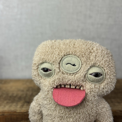 Fuggler Limited Edition Annoyed Alien - Funny Cream Wink Eyed Fuggler Rare