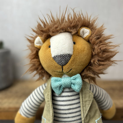 Walton & Co Lion Soft Toy Beanie - Scandi Style Lion In Waistcoat Cute Retired