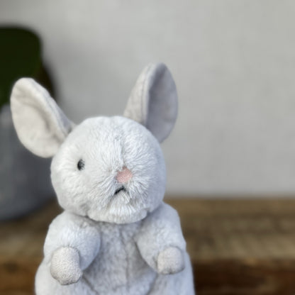 Jellycat Misty Chinchilla - Small Grey/Silver Beanie Chinchilla Pocket Pal 6"