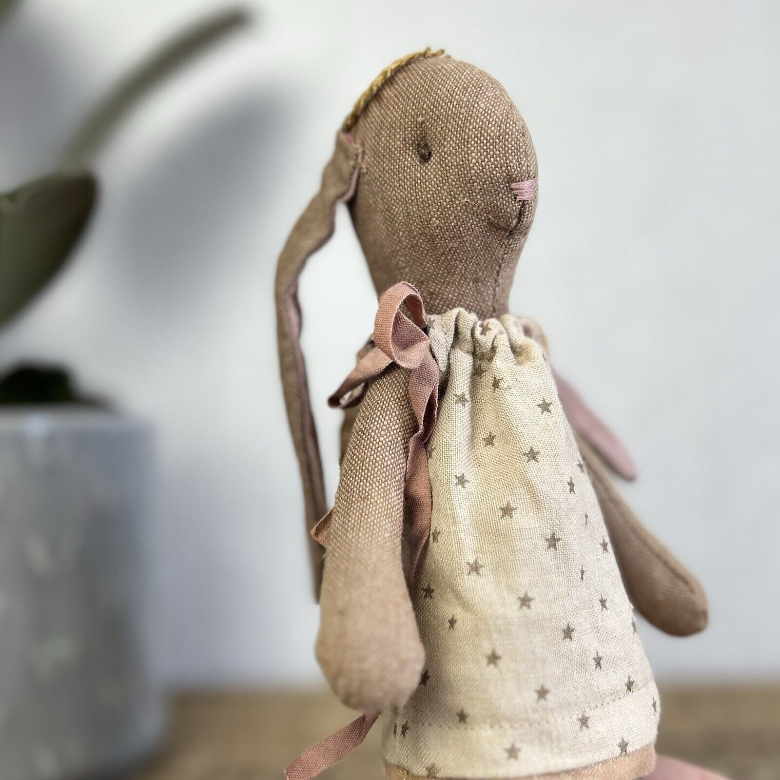 Maileg Mini Bunny Angel Gabriella - Retired 2013 - Brown Angel Bunny