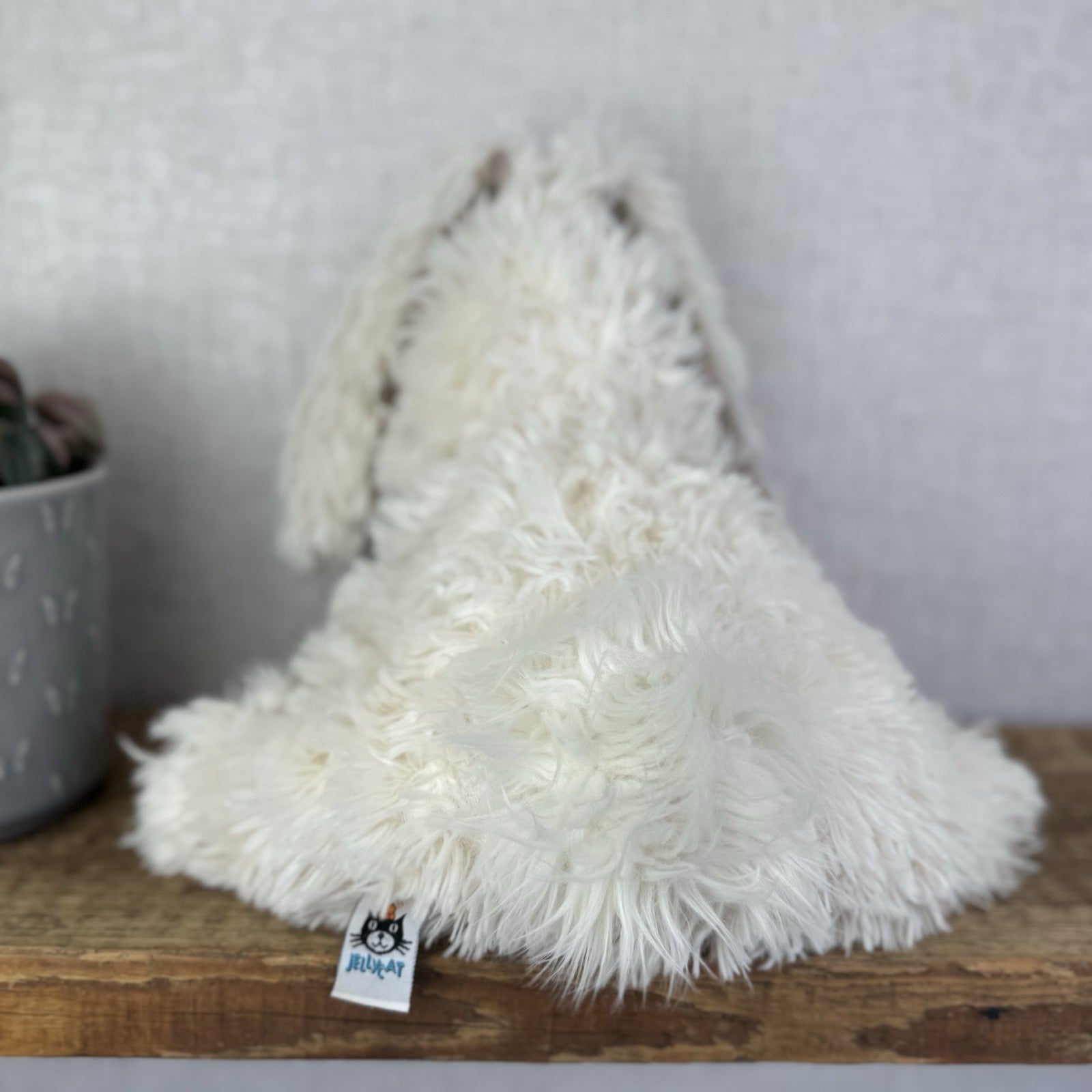 Jellycat Medium Truffles Bunny Rabbit - Large Cream Floppy Cushion Soft Vintage 