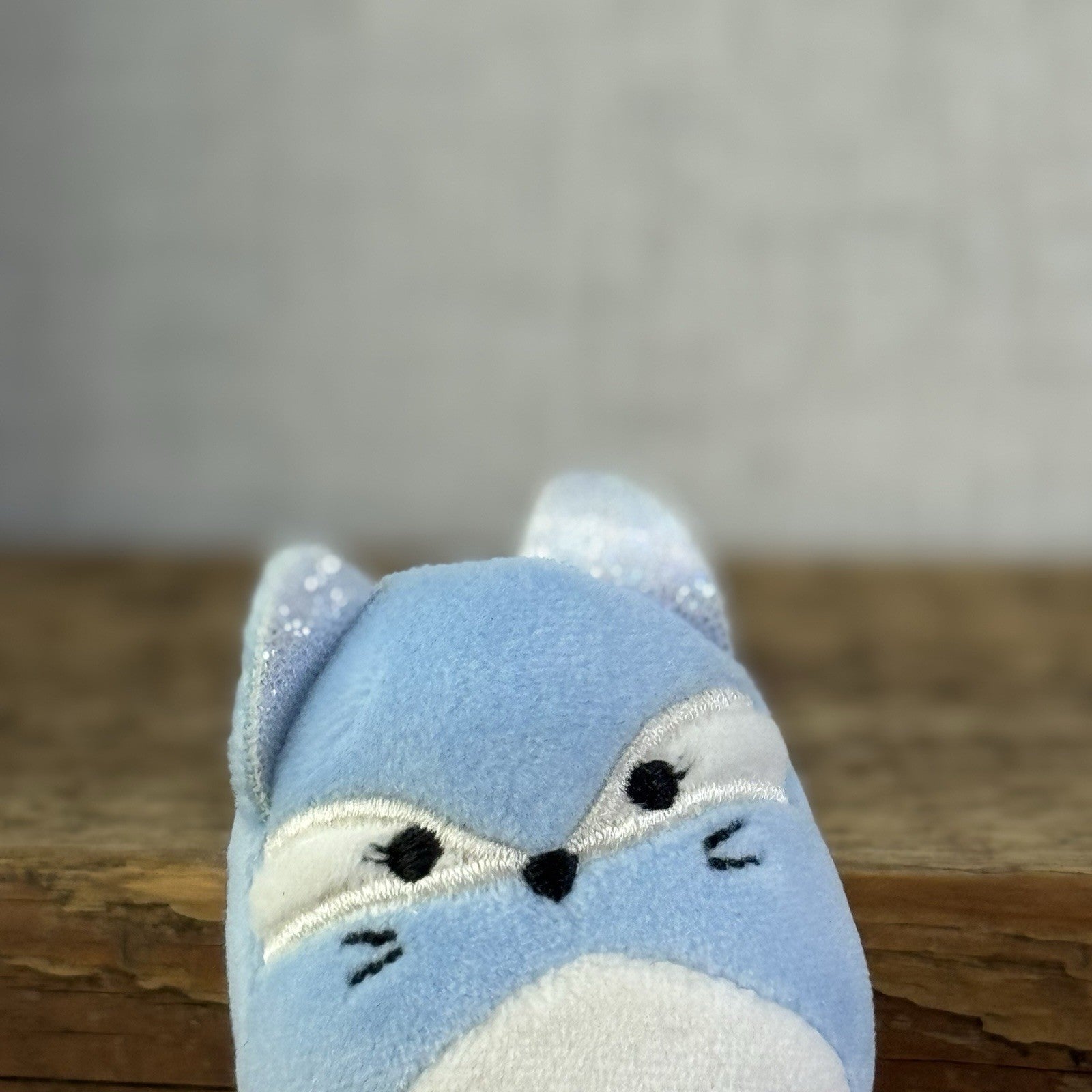 Squishmallow Squishville - Arctic Fox Blue Mini Plush Kendra Sparkly Ears
