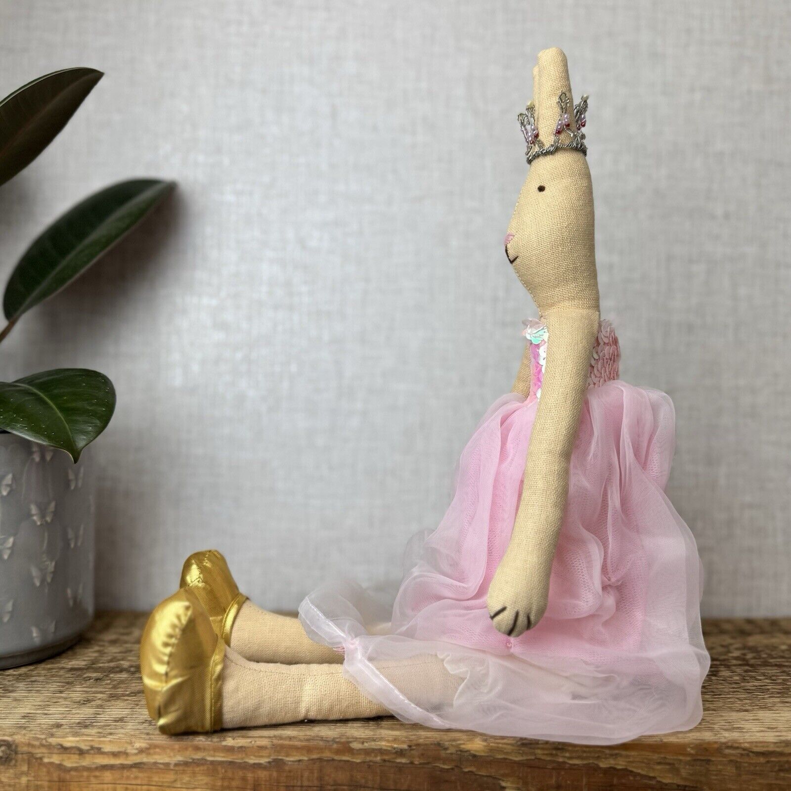 Maileg Medium Bunny Princess - Crown, Dress, Bloomers & Gold Shoes - Early 2012