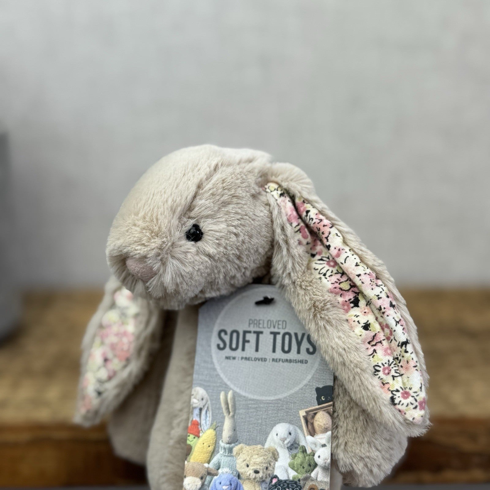 Jellycat Small Bea Beige Blossom Bashful Bunny - Floral Feet/Ear Brown Rabbit 8”