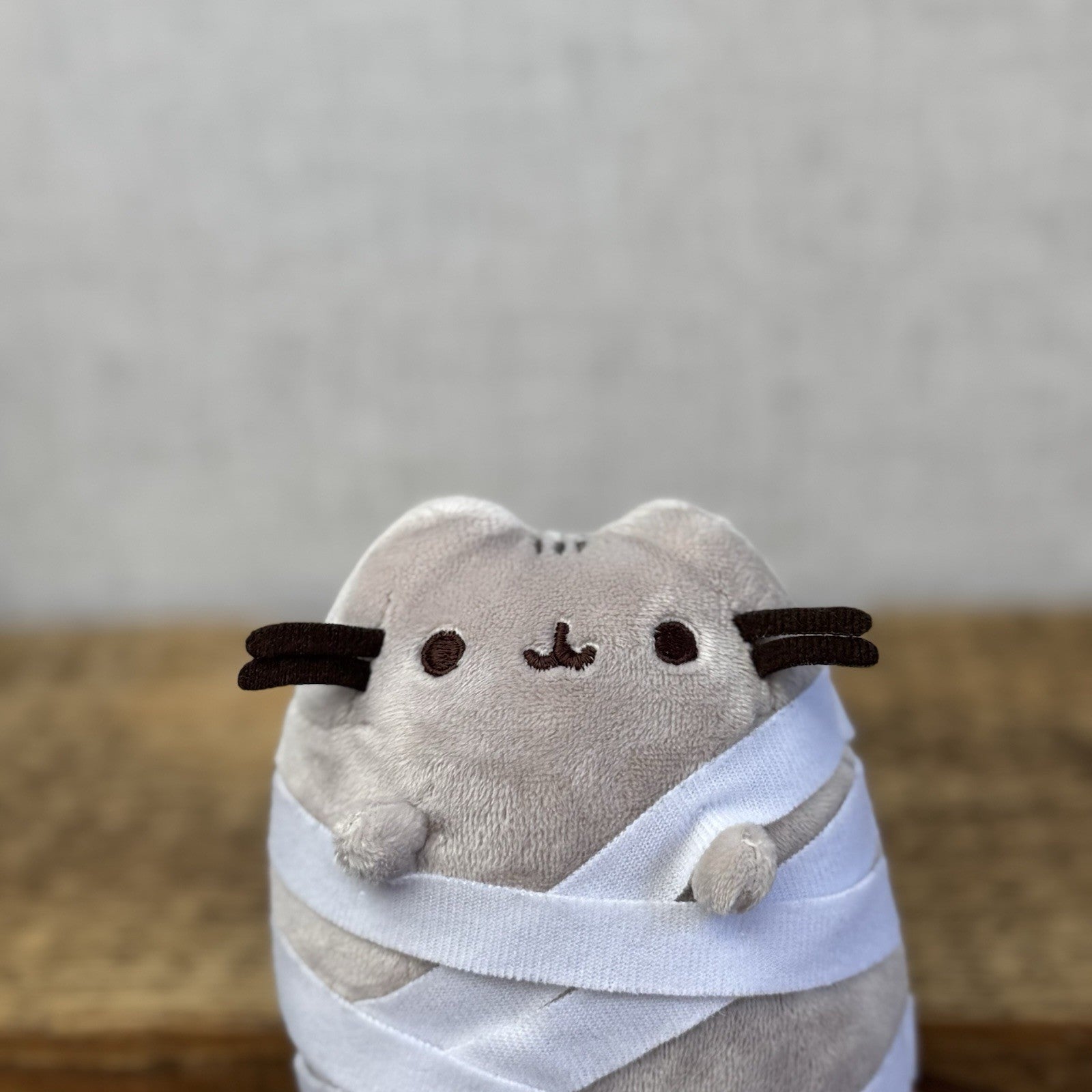 Gund Pusheen Cat - Halloween Mummy Toilet Paper Cat 2018 5"