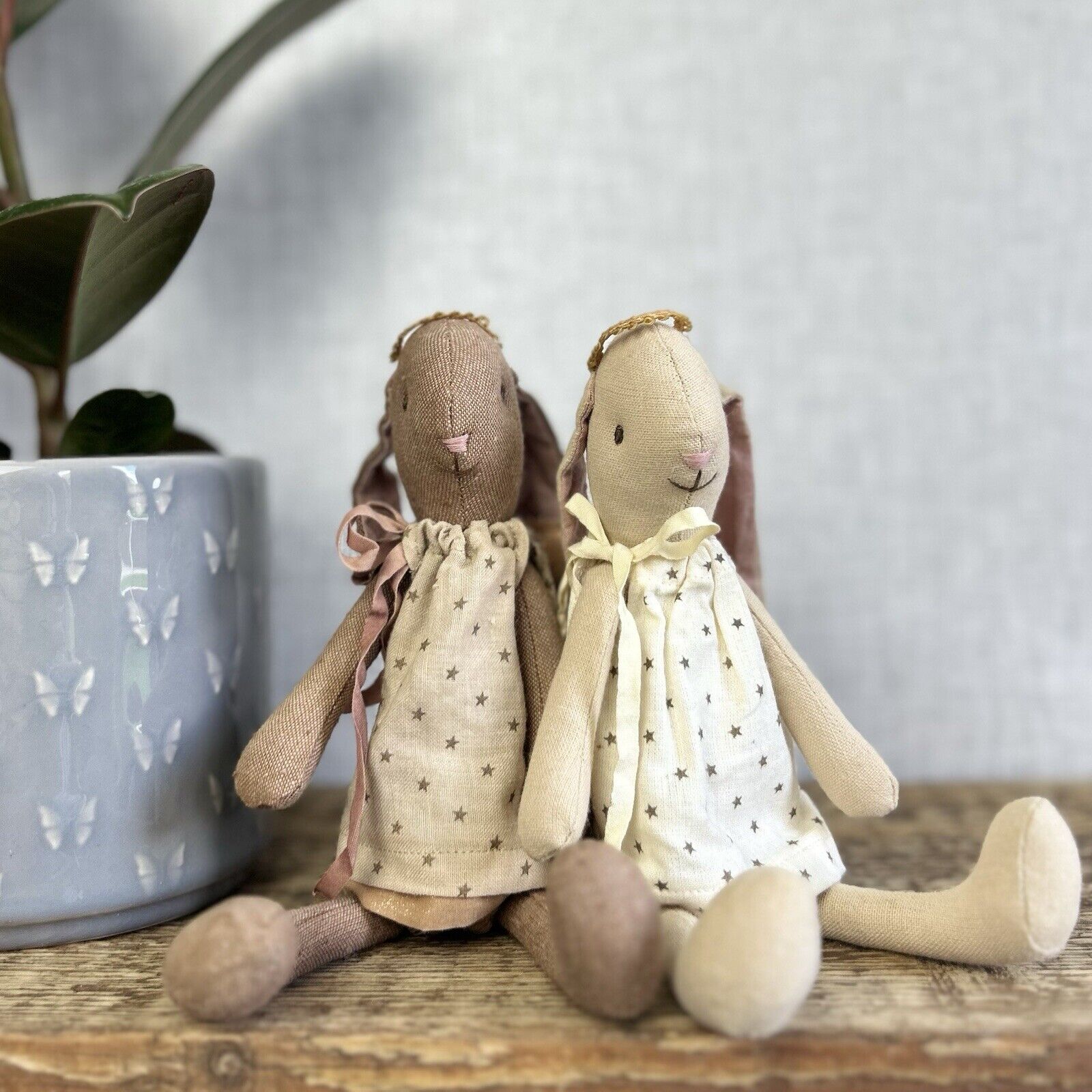 Maileg Mini Bunny Angel Gabriella 2016 - Beige Bunny White Angel Hard To Find
