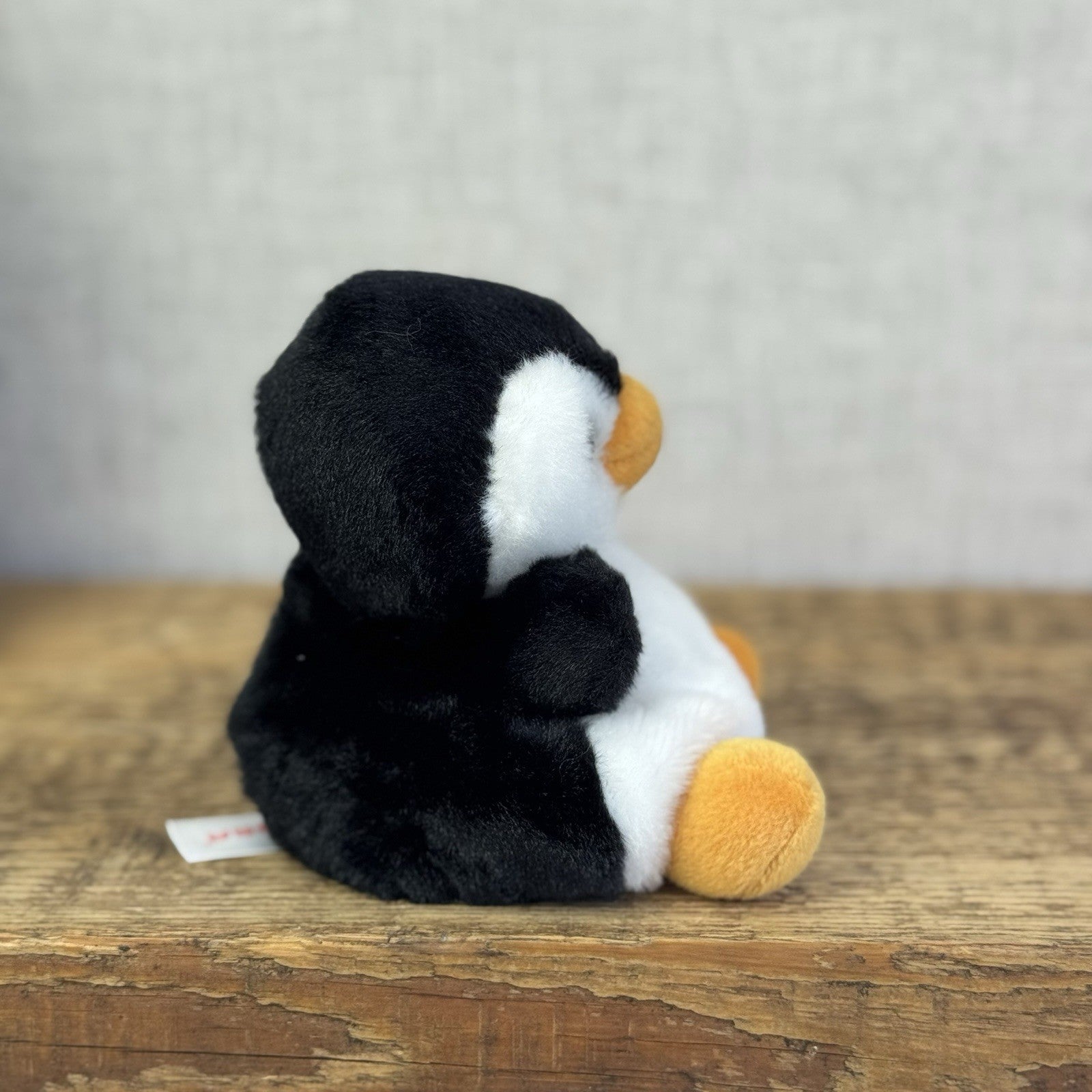 Aurora - Palm Pals Mini Beanbag Plush Chilly Penguin Mini Plush 5" 