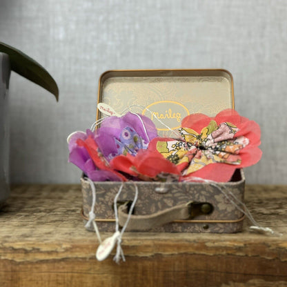 Maileg Flower Decorations x6 - 3 Pink & 3 Purple - With suitcase New Retired 