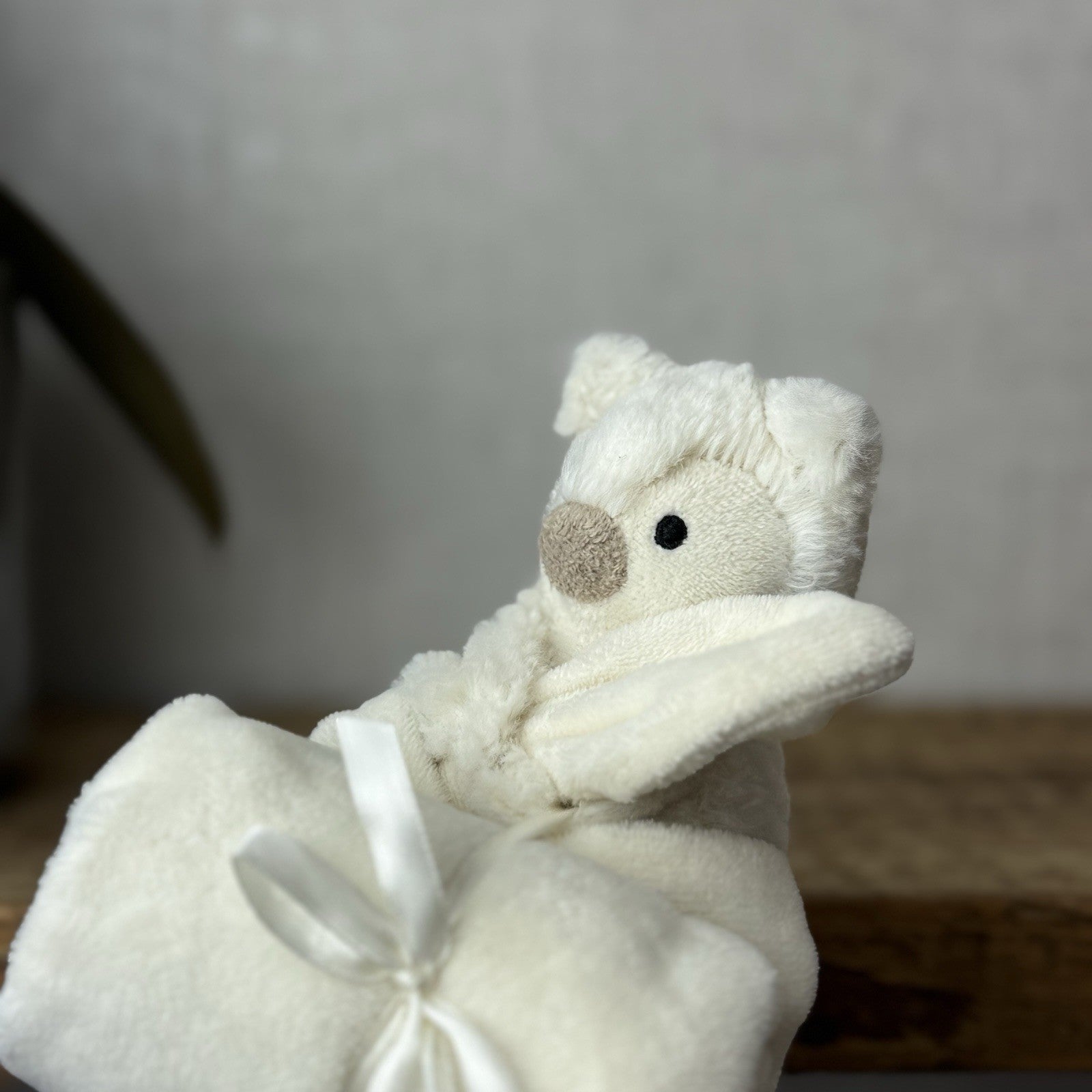 Jellycat Snowy Owl Soother - White Comforter Owl Bird Neutral Bab Comforter