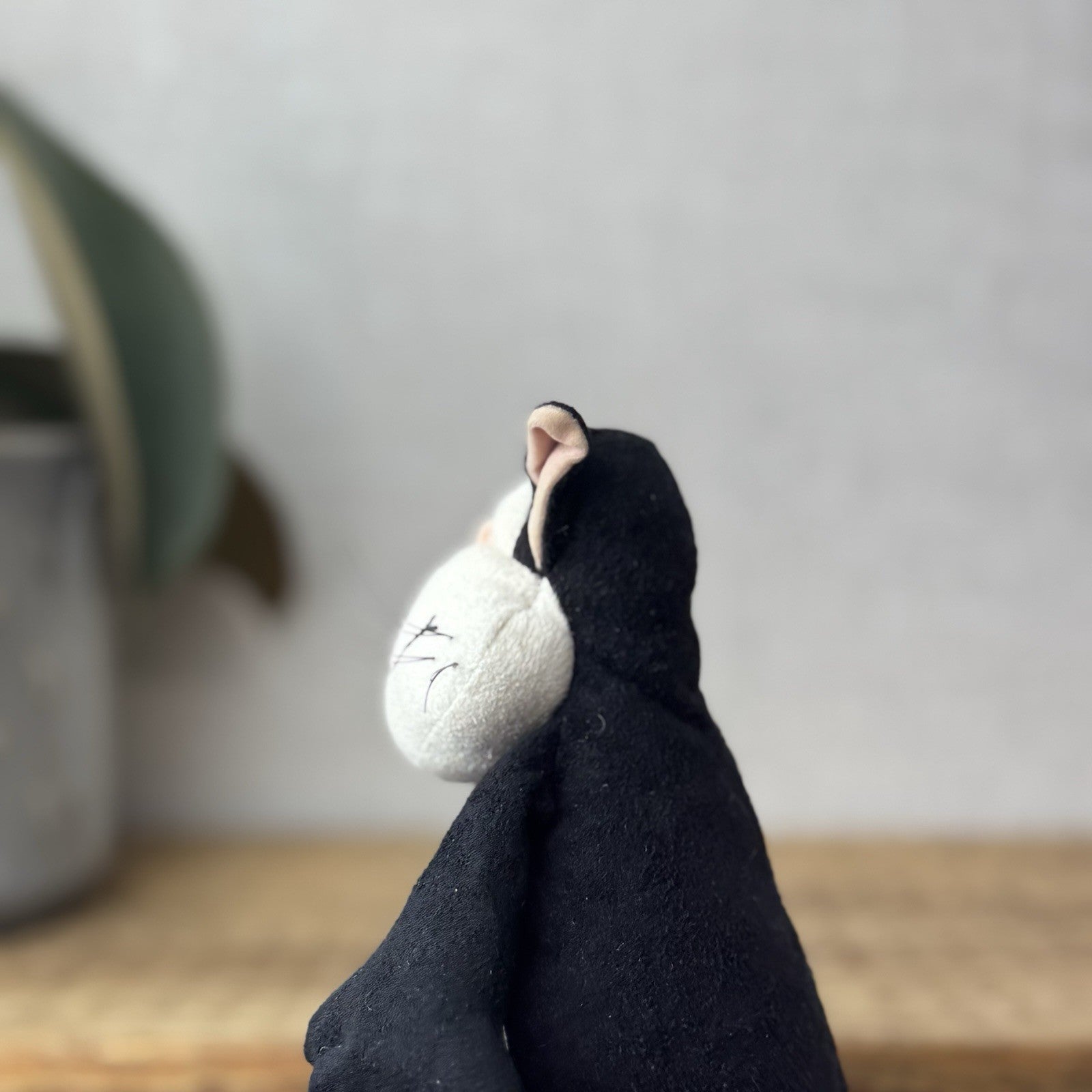 Jellycat Small Bumble Cat - Small Suede Black Cat  Retired Rare Vintage Mini 6”