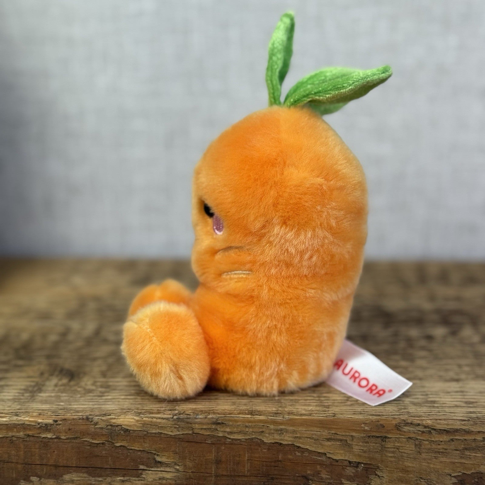Aurora - Palm Pals Mini Beanbag Plush - Cheerful Carrot Mini Orange Carrot 5"