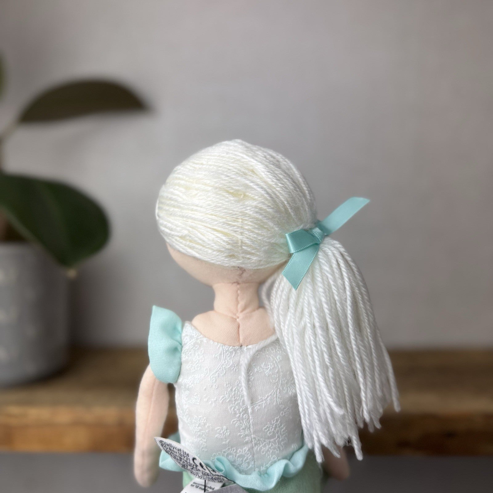 Jellycat London Maddie Shellbelle Mermaid Plush Doll Vinyl Green Tail Rare 16"