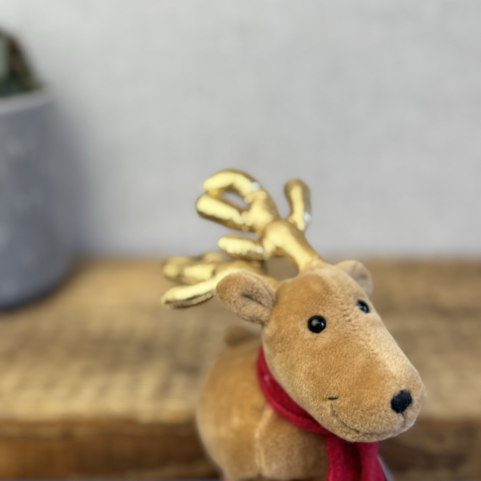 Whitard Of Chelsea Crazy Rudolf (Jellycat Collab) Mini Reindeer Beanie Plush 4"