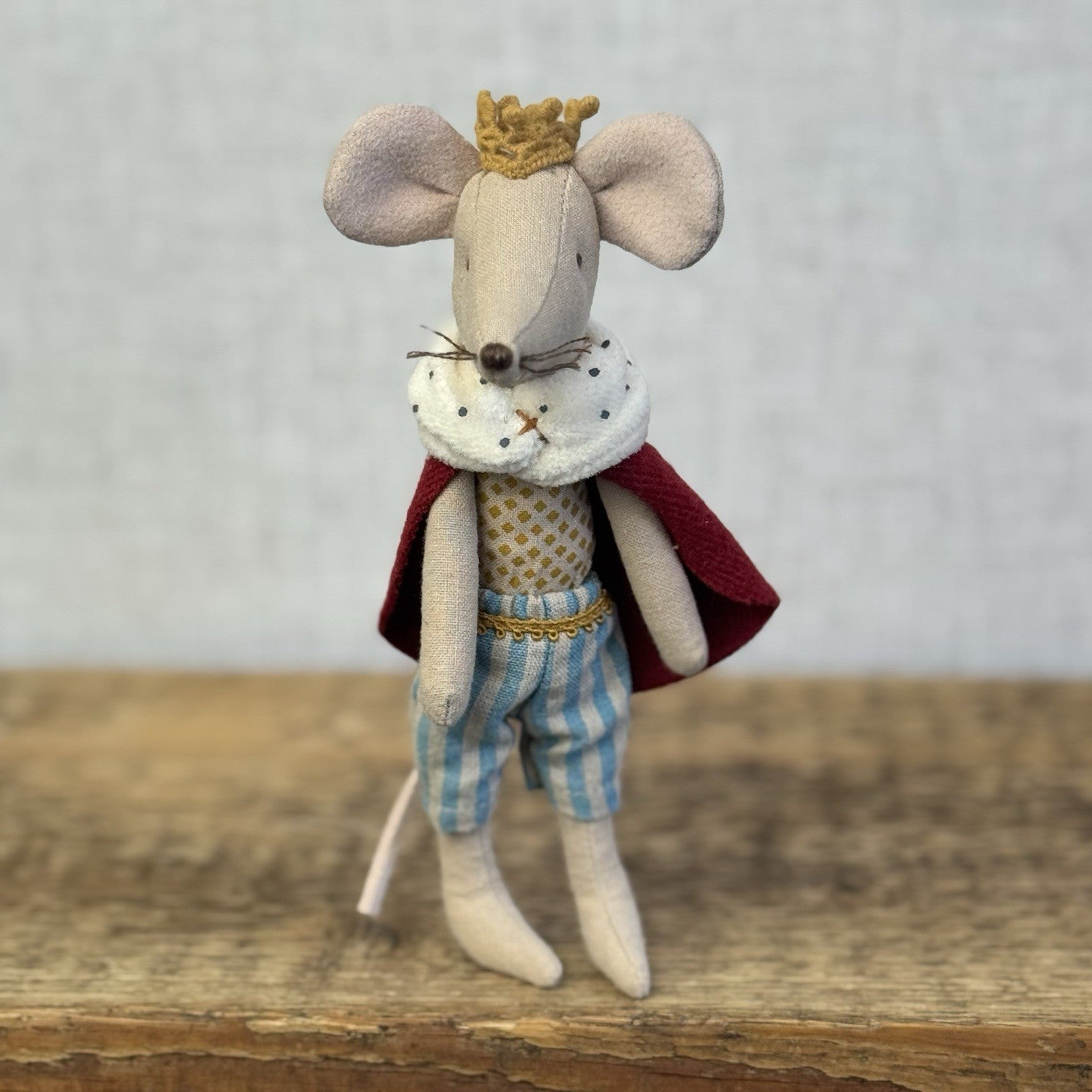 Maileg King Mouse - Retired Maileg Royal Mouse King (Older Style)