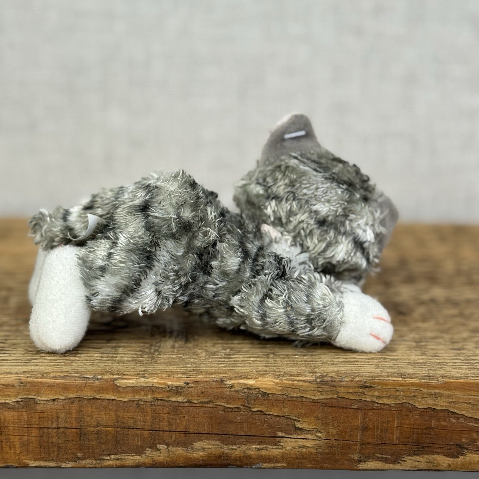 Russ Berrie Cheshire Cat Beanie - Grey Tabby Cat - Vintage Kitty Plush 5”