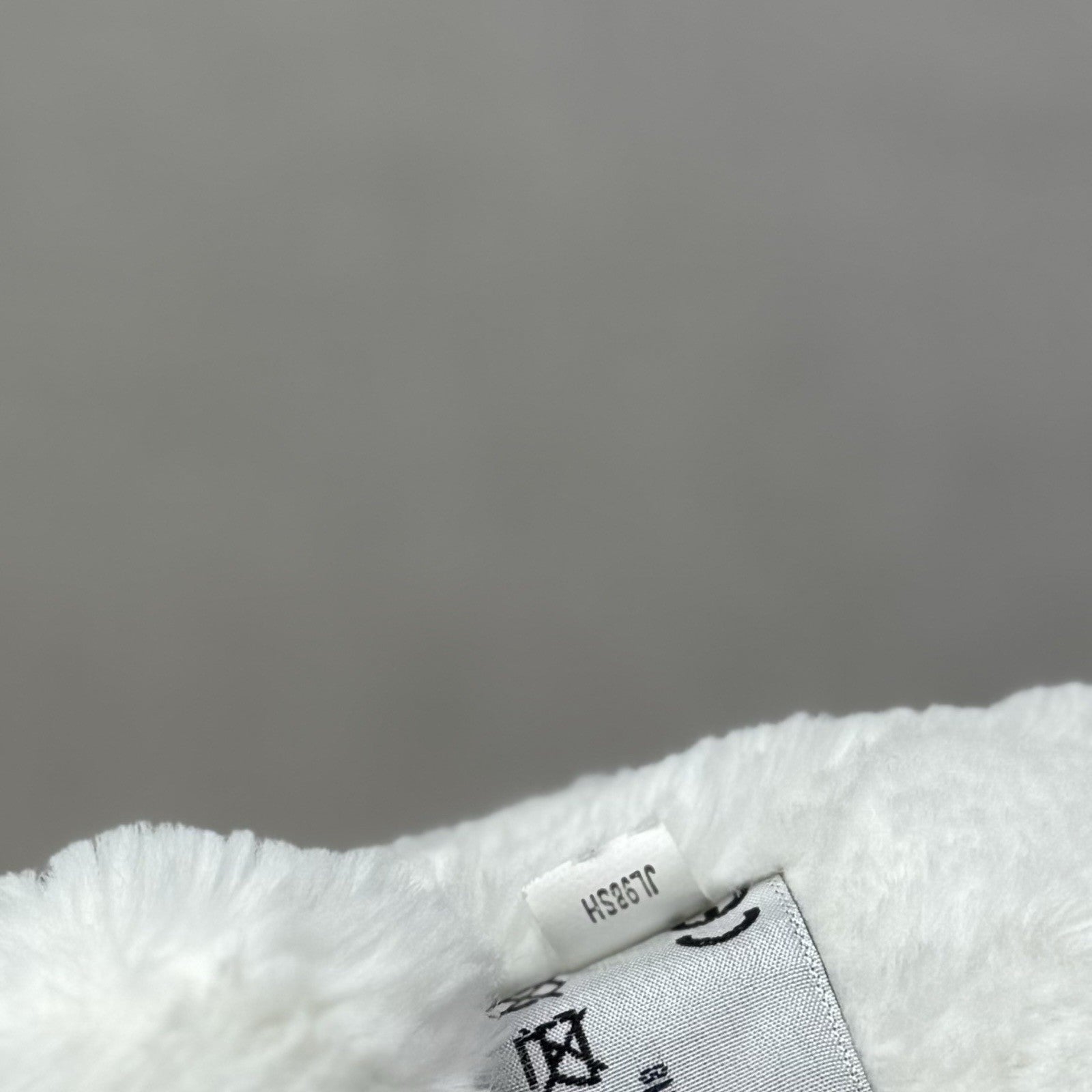 John Lewis Polar Bear Beanie Plush Rainbow Scarf - Christmas Bear (Jellycat) 10"